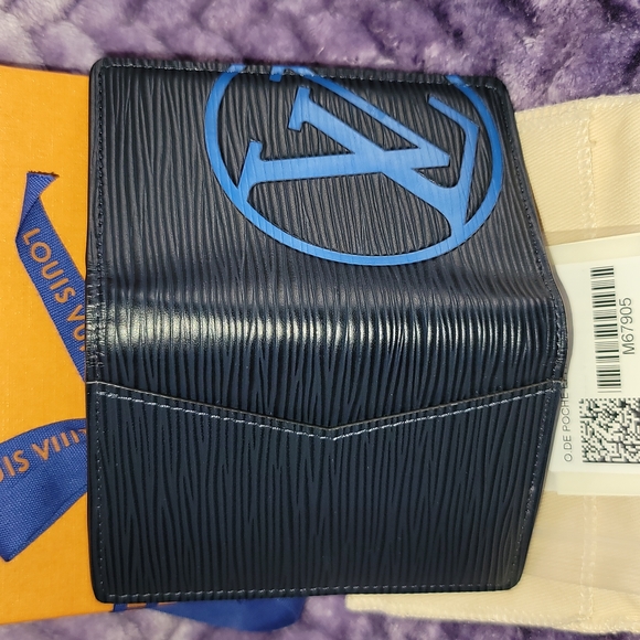 Louis Vuitton Epi Leather Pocket Organizer Men Wallet Giant LV by Virgil Abloh - Picture 7 of 9